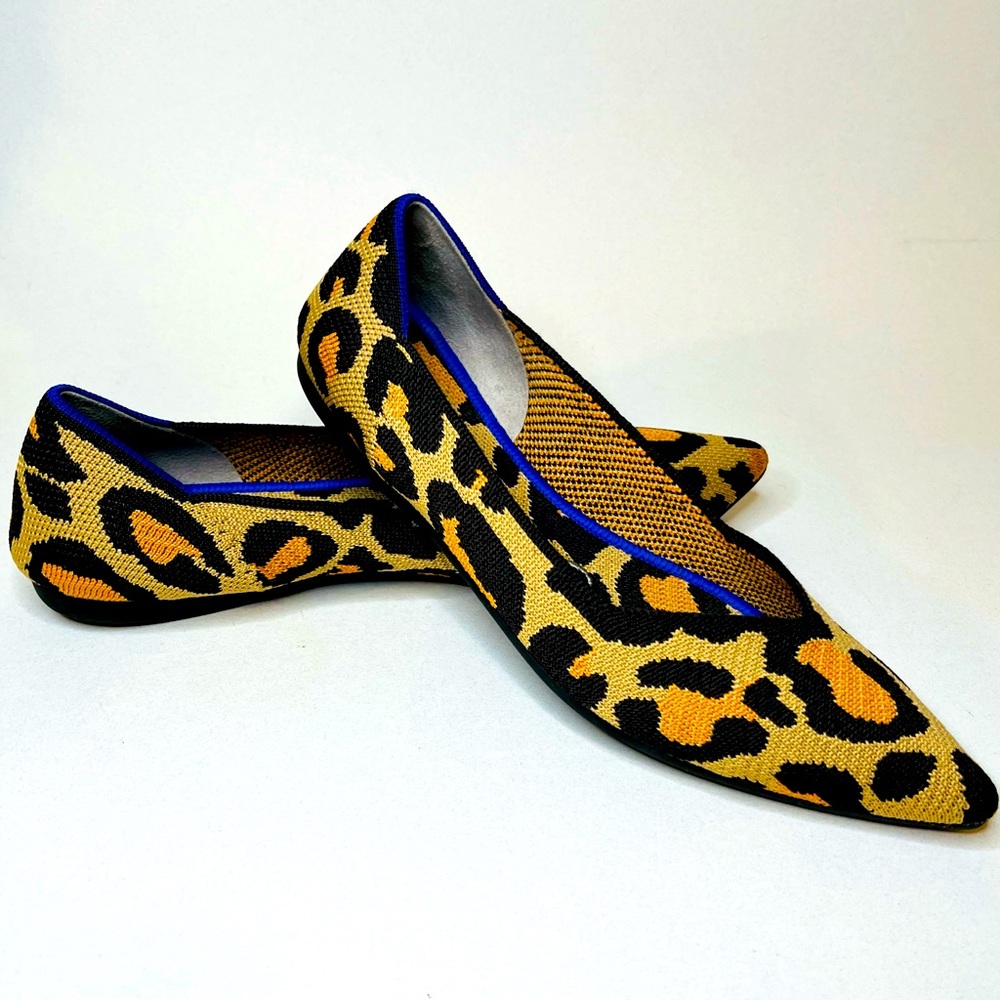 Rothy’s The Point  Big Cat ~ Size W7 ~ Leopard Print